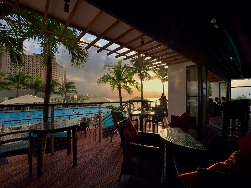 Guam Reef Hotel Tumon Exterior foto